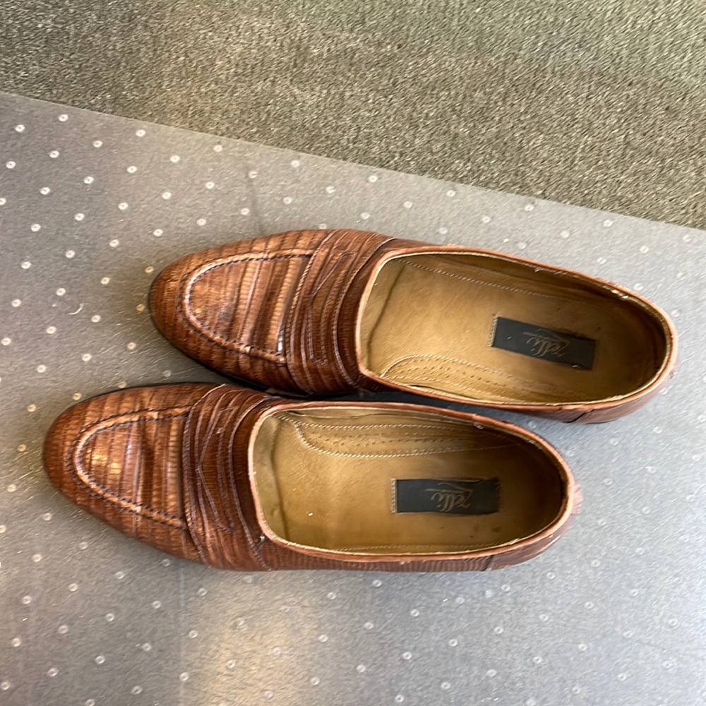 Zelli Italian lizard loafers. 11.5 very rare and cool shoe